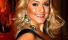 Auch deutsche Stars kennen Liebeskummer und erinnern sich nicht gerne an Ex-Freunde, auch wenn die Trennung schon Jahre her ist. Jeanette Biedermann ist 1999 wegen Kummers um eine verflossene Liebe bei einer praktischen Fahrprüfung durchgefallen. Er hatte vorher mit der Schauspielerin und Popsängerin Schluss gemacht. Voll fies. Daraufhin hat Jeanette am Steuer des Autos erst eine Rot zeigende Ampel und dann einen Fußgänger übersehen.
 Foto: dpa