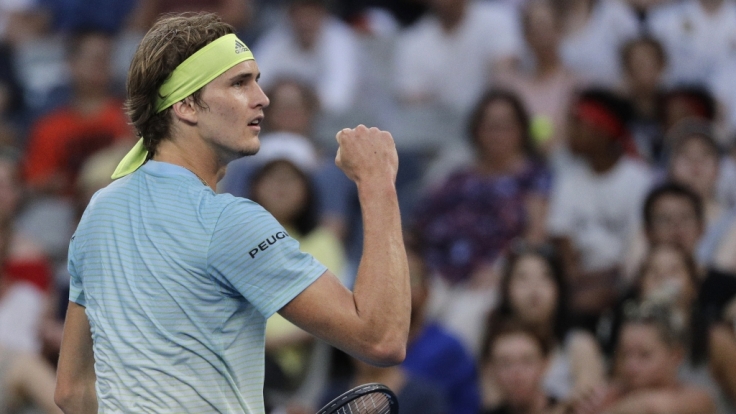 Alexander Zverev jubelt über einen gewonnenen Punkt.