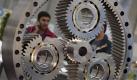 Vorbereitung für die Hannover Messe: Am Montag eröffnet die Industriemesse mit mehr als 6500 Ausstellern aus 65 Ländern. Foto: dapd