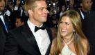 Die Schauspieler Brad Pitt und Jennifer Aniston bei dem Filmfestspielen in Cannes (Archivfoto vom 13.05.2004). Hollywoodstar Brad Pitt (40) hat seiner Frau Jennifer Aniston (35) ein besonderes Geschenk gemacht: die Yacht «Kalizma», die einst Richard Burton für Elizabeth Taylor erstanden hatte. Wie die britische Zeitung «Sun» am Dienstag (20.07.2004) berichtete, zahlte Pitt umgerechnet rund 4,2 Millionen Euro für das 98 Jahre alte Boot, das zuletzt einem indischen Brauerei-Magnaten gehörte und mit edlen antiken Möbeln ausgestattet ist. Die «Kalizma» war in den 60er und 70er Jahren Schauplatz vieler Partys. Foto: Lorenvu/dpa (zu dpa 0180 vom 20.07.2004) Foto: dpa