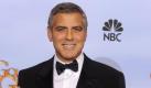 Und noch einer, der voll auf Darmwinde abfährt: Hollywoodstar George Clooney outete sich bei einem Interview mit dem US-Musikmagazin Rolling Stone als absoluter Furzfan. Zusammen mit seinen Freunde amüsiere er sich königlich über die «lustigste Sache in der Geschichte der Menschheit». «Schon allein das Wort ‹Furz› bringt mich zum Lachen. Ich habe ‹iFart› auf meinem Mobiltelefon. Und ich habe Pupskissen mit Fernbedienung.» Foto: dpa