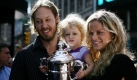 Freude für die ganze Familie: Die belgische Tennisspielerin Kim Clijster gewann das Finale der US Open.  Foto: dpa