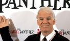 Steve Martin

Inspektor Clouseau ist wieder da. In Der rosarote Panther 2 ist Steve Martin wieder als trotteliger Polizist zu sehen. Auf dem roten Teppich wird sich das Chaos hoffentlich in Grenzen halten. Foto: dpa