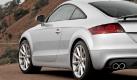 Der optionale Allradantrieb des TT bringt die Motorleistung deutlich besser auf die Straße und es macht Freude, die 350 Nm maximales Drehmoment auszunutzen, die ab niedrigen 1600 Touren zur Verfügung stehen und bis 4200 Kurbelwellenumdrehungen stetig anliegen. Foto: press-inform