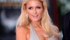 Sonderbehandlung für Paris Hilton
Vorspann: 	
Text: 	

New York (dpa) - Das bereits vorbestrafte Party-Girl Paris Hilton (29) bekam bei seiner jüngsten Verhaftung in Las Vegas wegen Kokain-Besitzes im Gefängnis von Las Vegas eine Sonderbehandlung.

Die Polizei gab zu, dass sie die Hotel-Erbin am 27. August schneller frei gelassen habe, als andere Gesetzesbrecher, weil sie zu viel Aufmerksamkeit vermeiden wollte. Hilton war nur drei Stunden hinter Gittern, bei Normalsterblichen dauert die Prozedur mindestens zwölf Stunden. Außerdem bekam sie eine Einzelzelle.

Den stellvertretenden Polizeichef Jim Dixon hatte es gestört, dass sich bereits 100 Leute angesammelt hatten und Fotos schossen, als Hilton und ihr Freund Cy Waits verhaftet wurden. «Ja, natürlich wurde sie anders behandelt, damit ich keine Betriebsstörungen hier im Gefängnis habe. Wenn man jemanden wie sie einbuchtet, kommt jeder und versucht einen Blick zu erhaschen. Wärter müssen die Häftlinge von ihr fernhalten und ich habe nur Ärger», sagte Dixon dem «Las Vegas Review-Journal». Außerdem sei sein Gefängnis sowieso überlastet gewesen, deshalb wollte er Hilton nicht länger dabehalten.
Ressort: 	VIP Foto: dpa