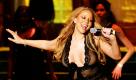 US-Popsängerin Mariah Carey ist berüchtigt für ihre Diva-Allüren, scheint aber tatsächlich anspruchsloser geworden zu sein. Wie die Internetseite thesmokinggun.com berichtet, musste früher Champagner in ihrer Garderobe bereitgestellt werden, heute sei sie wohl schon mit Weißwein in der Preisklasse von 200 Dollar pro Flasche zufrieden. Foto: dpa
