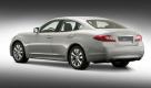 Ebenso wie der M35h soll der Infiniti EV Teil der CO2 Strategie von Infiniti werden, wonach der Hersteller bis 2020 nur noch Hybrid- oder reinelektrische Fahrzeuge verkaufen will. Foto: pi