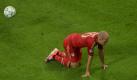 Arjen Robben muss die Finalniederlage erst noch verarbeiten. Foto: Peter Kneffel Foto: dpa