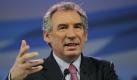 Francois Bayrou ist die Kassandra unter den französischen Präsidentschaftskandidaten. Der eigenwillige Bauernsohn aus den Pyrenäen reibt seinen Landsleuten die ungeschönte Wahrheit unter die Nase: Das Land ist hoch verschuldet, die Wirtschaft lahmt, und vor allem: Weder der konservative Amtsinhaber Nicolas Sarkozy noch der sozialistische Herausforderer Francois Hollande stellten sich wirklich den Problemen. Foto: dapd