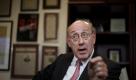 BP oil spill fund administrator Kenneth Feinberg is interviewed in his office,  Monday, Sept. 27, 2010, in Washington. (AP Photo/Carolyn Kaster) Foto: ap