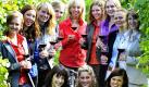 Zwölf von 13 Gebietsweinköniginnen der 13 deutschen Weinanbaugebiete, Gabi Klein (Pfalz, hinten von links), Annegret Föllner (Sachsen), Juliane Nägele (Württemberg), Katja Bohnert (Baden), Elvira Zahn (Saale-Unstrut), Carolin Spyra (Nahe), Katharina Okfen (Mosel), Sina Listmann (Rheinhessen), Sarah Alt (Rheingau), Annika Büchler (Hessische Bergstrasse, vorn von links), Gabi Emmerich (Mittelrhein) und Mandy Großgarten (Ahr), posieren in Neustadt an der Weinstraße zwischen Rebstöcken. Am Samstag werden zur Wahl der 62. Deutschen Weinkönigin die 6 Finalistinnen ausgewählt. Das Finale findet am kommenden Freitag statt. Foto: dapd