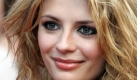 Die britische Schauspielerin Mischa Barton legt jngsten Medienberichten zufolge ein neues Suchtverhalten an den Tag: Das Starlet liebt die Fitnesstechnik von Pilates. Foto: dpa