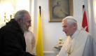 Fidel Castro während seines Treffens mit Papst Benedikt XVI. Foto: Osservatore Romano Foto: dpa