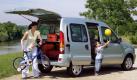 Bietet reichlich Platz für Räder, Kisten und Kinder: der Hochdachkombi Kangoo. (Bild: Renault/dpa/tmn) Foto: dpa