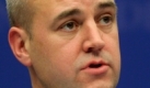 Swedish Prime Minister Fredrik Reinfeldt gives a news conference at the end of an informal meeting of the European heads of state and government in Brussels, Belgium, 17 September 2009. The extraordinary EU summit is designed to frame a joint position ahead of next week?s G20 meeting in Pittsburgh, US, on the banking sector. EPA/OLIVIER HOSLET +++(c) dpa - Bildfunk+++  Foto: dpa