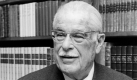 Die Idee des Versandhandels stammt aus den USA. Gustav Schickedanz setzte sie in Deutschland um. Nach seinem Kriegsdienst eröffnete der Quelle-Gründer im Jahr 1923 einen Großhandel für Kurz-, Weiß- und Wollwaren. Im Jahr 1928 wurde daraus das Versandhaus Quelle. Foto: dpa