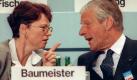 Die 1992 gewählte Schatzmeisterin der CDU, Brigitte Baumeister, und ihr Amtsvorgänger Walther Leisler Kiep gehörten zu den Schlüsselfiguren des CDU-Spendenskandals der 1990er Jahre. Foto: dpa