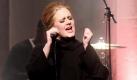 Adele hat ihre Stimmbänder-OP offenbar gut überstanden. Vor einiger Zeit klagte die erfolgreiche Sängerin über Probleme mit ihrer Stimme, jetzt gaben die operierenden Ärzte Entwarnung. Bleibt zu hoffen, dass sich Adele schnell genug von den Strapazen der OP erholt, um ihre in diesem Jahr abgesagten Auftritte wieder nachholen zu können. Foto: dpa