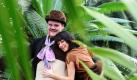 Die Musical-Darsteller Dirk Hinzberg (links) als Balou und Raphaela Steiner als Mowgli sind die Helden des neuen Musicals Das Dschungelbuch, das in Berlin vorgestellt wurde. Es wird vom 10. bis 26. März im Wintergarten aufgeführt. Foto: dpa