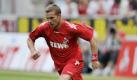 Fabelhafter Schnitt, guter Sitz, Top-Material und kein Schnick-Schnack. So lautet das Urteil der Fachjury zum neuen Trikot des 1. FC Köln. Poldi  Co. sind modetechnisch damit reif für die Europa League - Platz vier! Foto: ddp