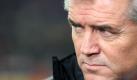 Als Uwe Rapolder, damals noch Trainer bei Arminia Bielefeld, am 10. Mai 2005 bekannt gab, dass er zur nächsten Saison zum 1. FC Köln wechseln würde, wurde ihm einen Tag später seine Entlassung als Arminen-Coach überbracht. Unglückseligerweise hielt die Zusammenarbeit von Rapolder und den Geißböcken nicht lange. Nach der Hinrunde und einer Niederlage, ausgerechnet gegen Bielefeld, wurde er wieder entlassen. Foto: dapd