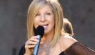 Barbra Streisand ist ein absolutes Multitalent: Sängerin, Produzentin, Regisseurin und Schauspielerin. Bereits 1983 spielte sie im Film Yentl ein jüdisches Mädchen, das sich als Junge verkleidete, um an einer Religionsschule studieren zu können.    Foto: dpa