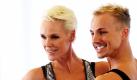 Die dänische Schauspielerin Brigitte Nielsen und ihr Tanztrainer Oli Tienken posieren in Berlin während des Trainings für die Sendung Let's Dance. Die neue Staffel der Tanzshow startet am Freitag. Foto: ddp