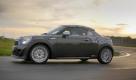 Statt eines elegant nach hinten auslaufenden Daches oder der Fallbeil-Variante eines Shootingbrake geht das Mini Coupé einen völlig anderen Weg. Foto: pi