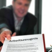 Beim Arbeitszeugnis auf Datum achten (Foto)