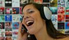 Für die Musikindustrie liegt die Zukunft im Netz. Die Einnahmen aus Musikdownloads nahmen 2008 um 34 Prozent zu. (Archivbild) Foto: dpa
