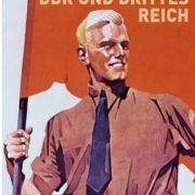 Der Autor diskutiert in seinem Buch ausführlich den Begriff «Totalitarismus».