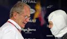 Helmut Marko im Gespräch mit Sebastian Vettel. Foto: Jan Woitas Foto: dpa