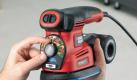 Durch Drehen des Einstellrings mit bildhaften Darstellungen wird die gewünschte Anwendung ausgewählt. Foto: Black & Decker
