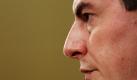 Niedersachsens Ministerpräsident David McAllister (CDU) spricht in Hannover während einer Plenarsitzung des niedersächsischen Landtags zu Fragen der Atompolitik angesichts der Atomkatastrophe nach dem Erdbeben in Japan. Das von der Regierung geplante Aussetzen der Laufzeitverlängerung für drei Monate sieht der Politiker als richtigen Schritt an.  Foto: dapd