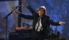 Einer durfte da nicht fehlen: Sir Paul McCartney hat den britischen Musikmarkt geprägt wie kaum ein zweiter und hatte bei seinem Auftritt während der Eröffnungsfeier sichtlich Spaß. Foto: AP Photo/Matt Dunham, Pool