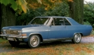 Das Opel Diplomat Coupè war 1965 das Maximum an Automobil, das einen Blitz trug. Sein voluminöser V8-Motor stammt von der Konzernmutter GM. Foto: news.de