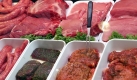 So sieht das Fleisch an der Theke aus. Foto: dpa