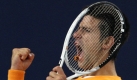 Der Serbe Novak Djokovic freut sich über den spielentscheidenden Punkt, der seinen Sieg über den Kroaten Marin Cilic im Finale der China Open besiegelt. Foto: ap