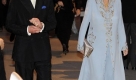 Der britische Thronfolger Prinz Charles und seine Frau Camilla kommen am Mittwoch, 29. April 2009, anlaesslich der Verleihung des Deutschen Nachhaltigkeitspreises ins Deutsche Historische Museum in Berlin. Das britische Thronfolger-Paar haelt sich zu einem zweitaegigen Besuch in Deutschland auf. (AP Photo/Rainer Jensen, Pool) --- Britain's Prince Charles and his wife Camilla arrive for the award ceremony of the German Sustainability Award at the German Historic Museum in Berlin on Wednesday, April 29, 2009. (AP Photo/Rainer Jensen, Pool) Foto: ap