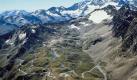 ... über 44 Kehren durch die Ötztaler Gletscherwelt bis zu den Südtiroler Weinbergen ins Passeiertal und ins Vinschgau. Foto: srt-Archivbild/Timmelsjoch Hochalpenstraße