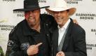 Eddie Montgomery Gentry und sein Bruder Troy sind in den USA ein erfolgreiches Country-Duo. Die Cowboys feiern hier gerade bei der Barnstable Brown Derby Party. Heute findet dasKentucky Derby,ein traditionsreiches Galopprennen  statt. Foto: dapd