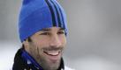 Fussball, 1. Bundesliga, Training Hamburger Sportverein (HSV), Donnerstag (04.02.10), Trainingsgelaende, Hamburg: Neuzugang Ruud van Nistelrooy (Niederlande) betritt den Trainingsplatz. Van Nistelrooy nahm nach wochenlanger Verletzungspause am Mannschaftstraining teil. Foto: Philipp Guelland/ddp Foto: ddp
