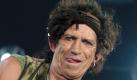 Mit 66 Jahren ist für Rolling Stones-Gittarist Keith Richard noch lange nicht Schluss. Und jeder fragt sich, wie er trotz seiner zahlreichen Alkohol- und Drogen-Eskapaden so alt werden konnte. 2002 schockte er die Presse, als er zugab, Kokain mit der Asche seines Vaters vermischt und geschnupft zu haben. Auch wenn es nur ein Scherz war, zuzutrauen wäre es ihm. Foto: dpa