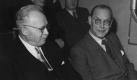 Christian Stock (1884 - 1967, links) war der erste gewählte hessische Ministerpräsident nach dem Krieg. Der Sohn eines Zigarrenarbeiters aus Darmstadt war Sekretär der Tabakarbeiter-Gewerkschaft, später Direktor der AOK und Präsident der Landesversicherungsanstalt. Von den Nazis wurde er ins KZ Kislau gesperrt. In seiner Amtszeit ging es um den Aufbau des demokratischen Staates und um die Aufnahme vieler Hunderttausender von Flüchtlingen. Foto: dpa