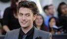 Jackson Rathbone spielt in den Twilight-Filmen den Vampir Jasper. Vor seiner Kino-Karriere arbeitete er als Moderator beim Disney Channel, trat nebenbei als Musiker auf und feierte in US-Serien (O.C., California, Beautiful People) erstere größere Erfolge. Nach Twilight wird er in weiteren Kinofilmen zu sehen sein. Prognose: Hollywood-Karriere nicht ausgeschlossen, aber auch musikalisch könnte er von sich reden machen. Foto: ap