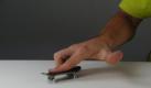 ..., wenn man ihn denn beherrscht. Wie Fingerboarding funktioniert und alle Informationen rund um den Funsport, sind in dem Buch Fingerboarding - alles über das Skaten mit der Hand von Martin Winkler nachzulesen (Riva-Verlag, München 2009, 14,90 Euro). Foto: Riva Verlag