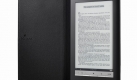 Der Reader Daily Edition mit seinem sieben Zoll großen Display gehorcht auf Berührung. Über ein Funknetz gelangen die Bücher in wenigen Sekunden auf das Gerät. Foto: Sony