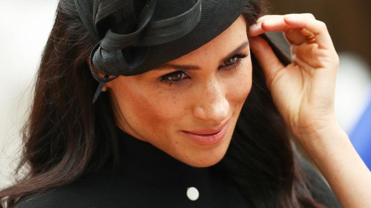 Meghan Markle muss sich als Herzogin von Sussex den Palastregeln fügen - dazu gehört auch ein Social-Media-Verbot.