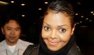 Die US-amerikanische Popsängerin Janet Jackson kommt auf dem Flughafen in Manila auf den Philippinen an. Dort macht sie für einen Gig ihrer Tour Number Ones: Up Close and Personal am Freitag Halt. Foto: dapd