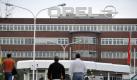Beginn der Frühschicht im Bochumer Opel-Werk. Foto: dpa